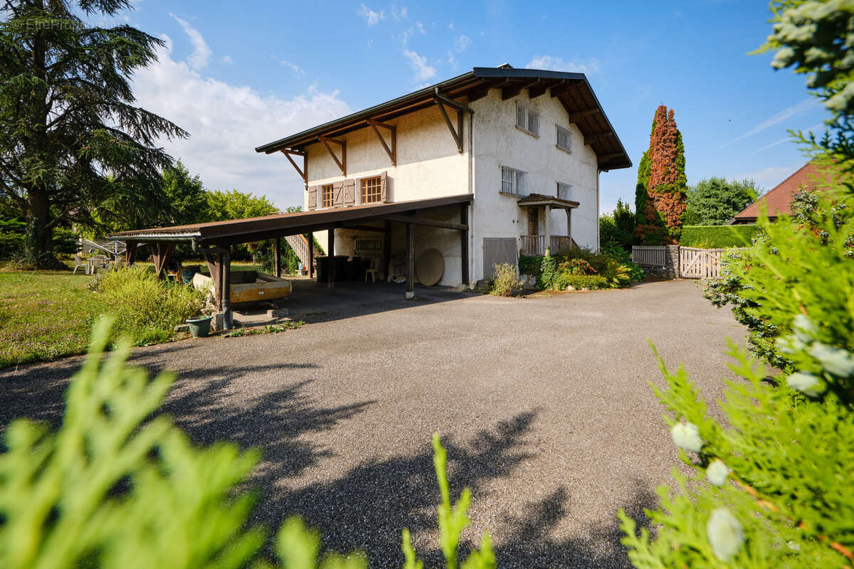 Appartement à ANNECY-LE-VIEUX