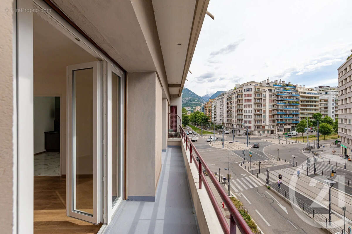 Appartement à GRENOBLE