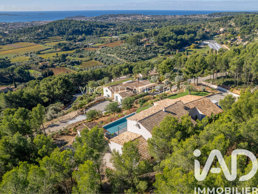 Photo 3 - Maison à OLLIOULES