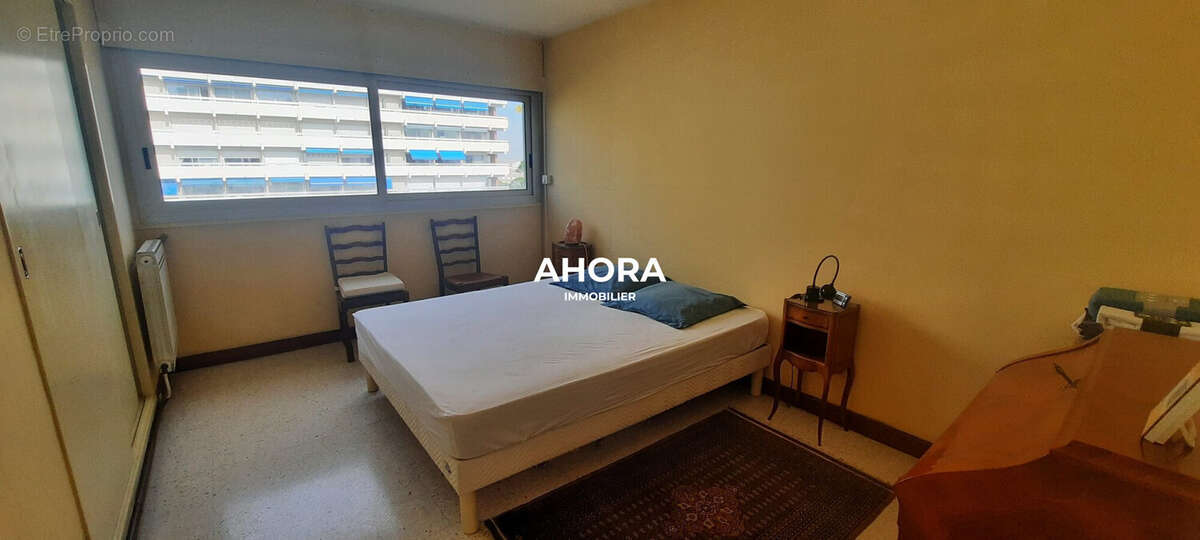 Appartement à MARSEILLE-9E