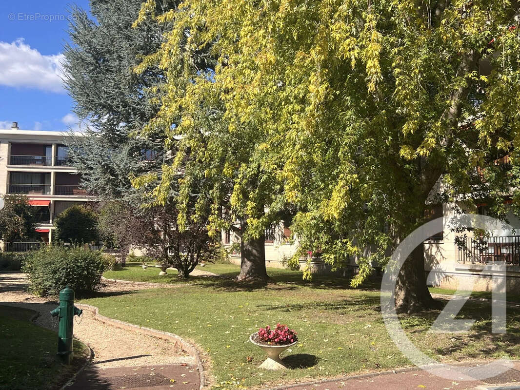Appartement à FONTAINEBLEAU