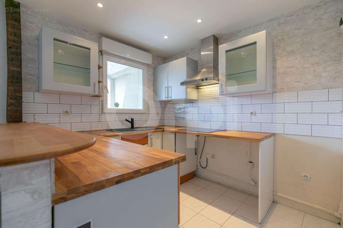 Appartement à BOISSY-SAINT-LEGER