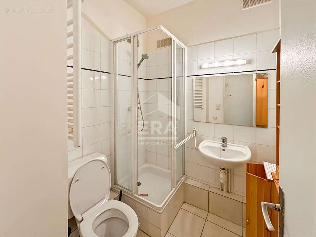Appartement 26m² à paris 16e arrondissement - photo 4