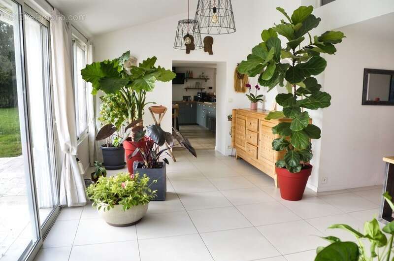 Maison à LE GUE-D'ALLERE