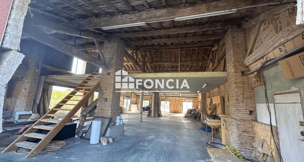 Maison à DREMIL-LAFAGE