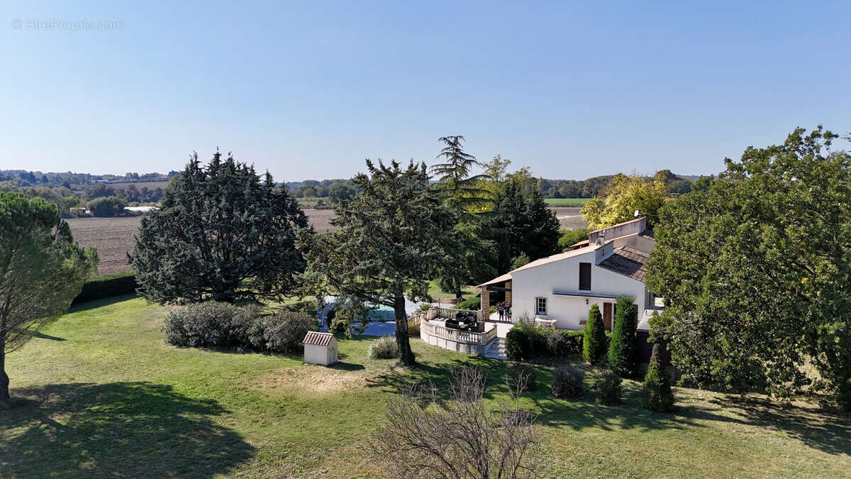 Maison à SAINT-QUENTIN-LA-POTERIE
