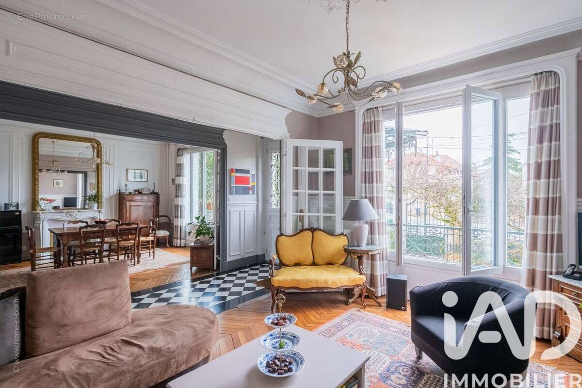 Photo 7 - Maison à SAINT-MAUR-DES-FOSSES