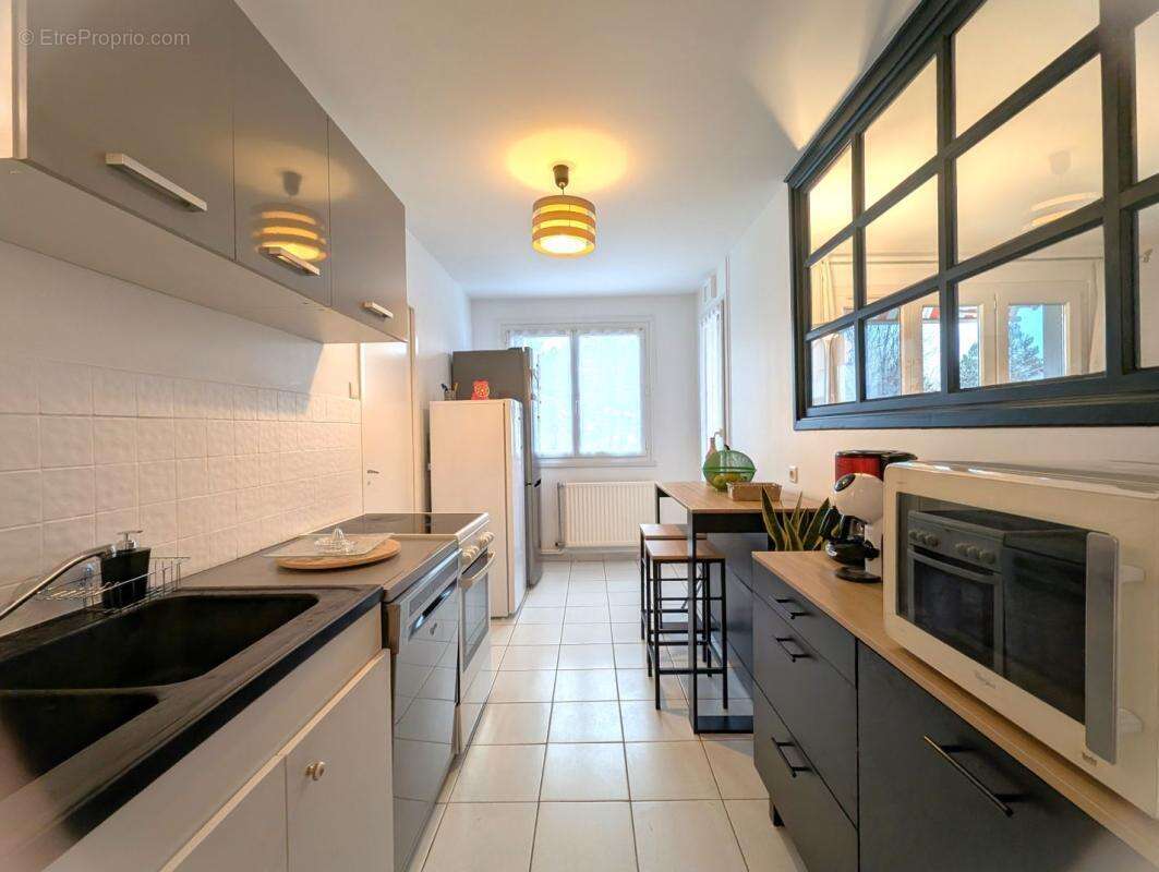 Appartement à RIORGES