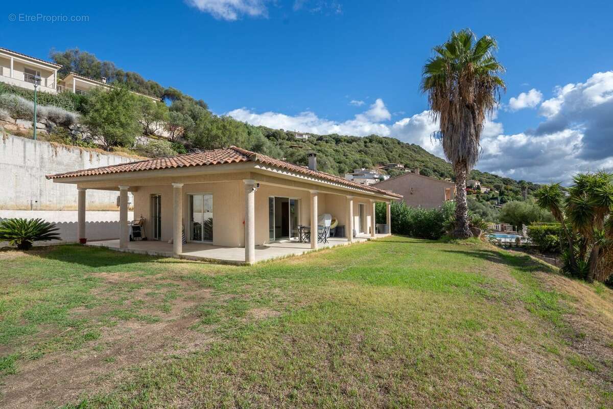 Maison à BASTELICACCIA