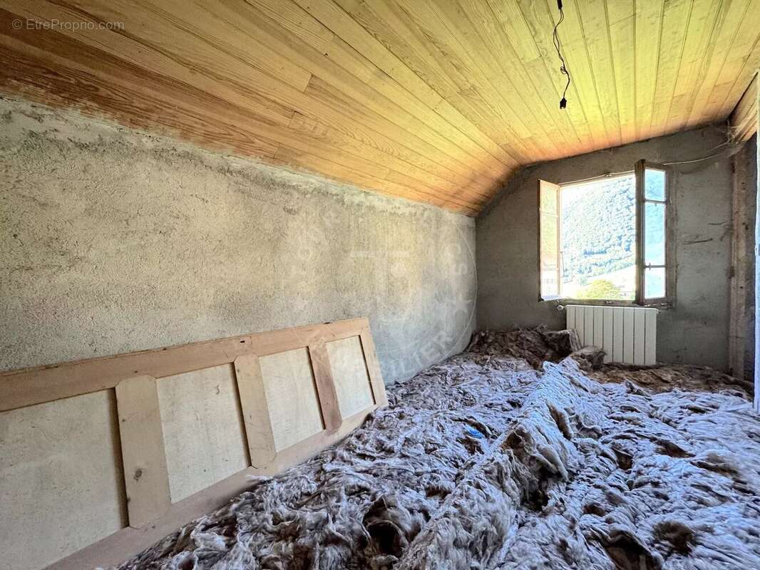 Maison à MENTHON-SAINT-BERNARD