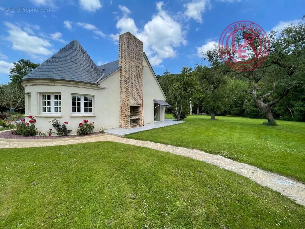 Maison à HEUDREVILLE-SUR-EURE