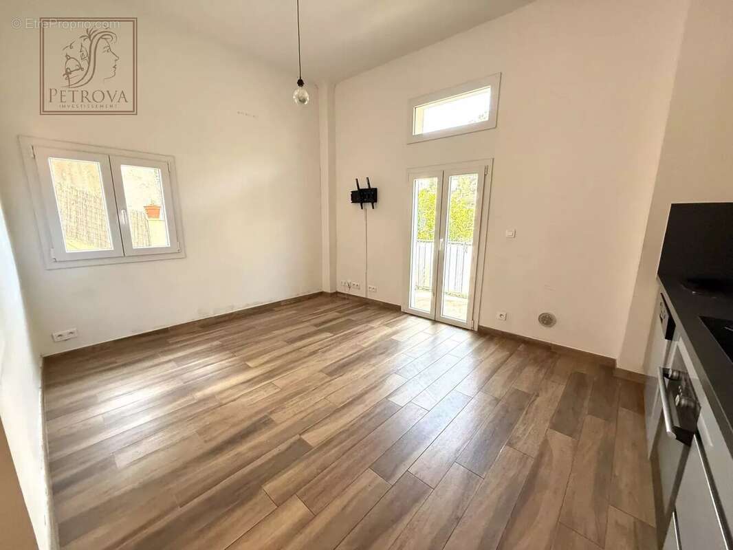 Appartement à MENTON