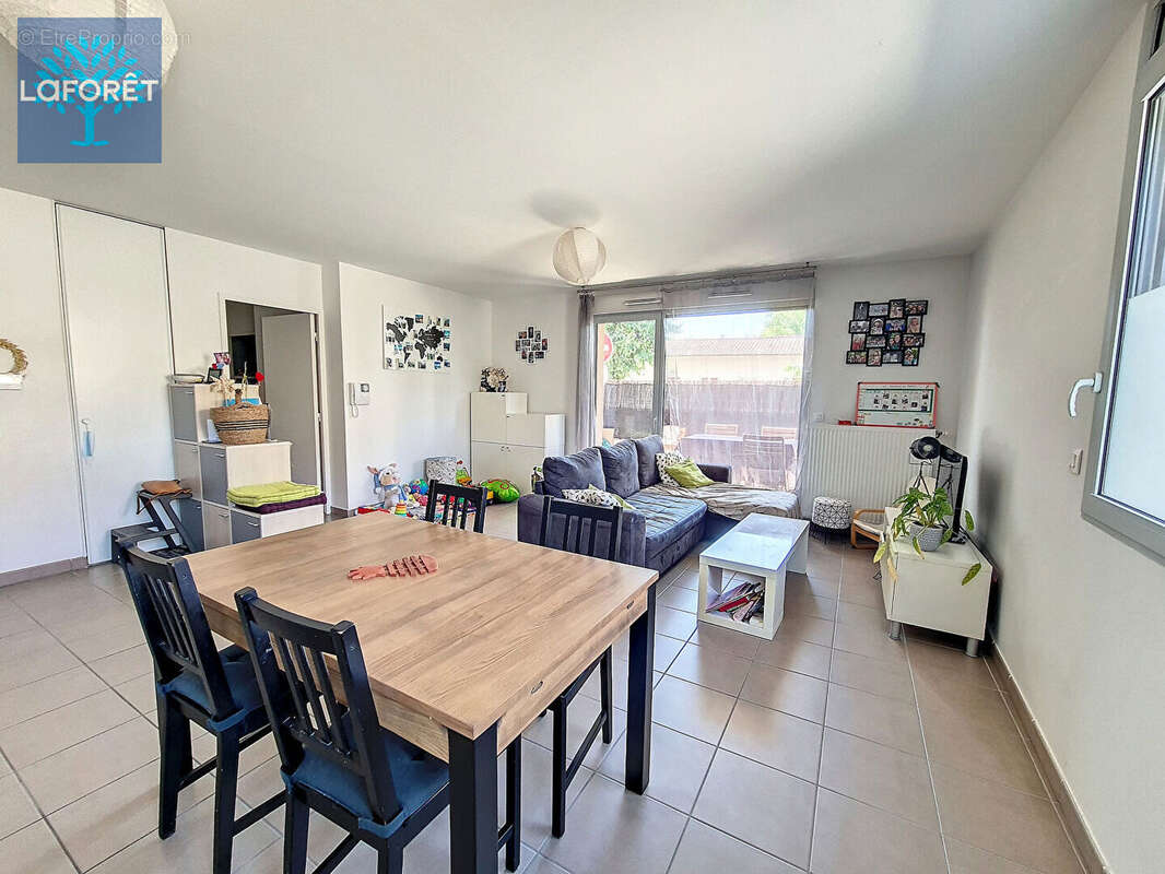 Appartement à BRIGNAIS