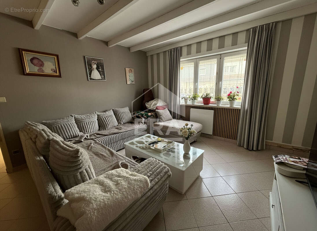 Maison à MONTIGNY-EN-GOHELLE