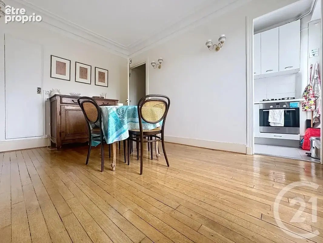 Appartement à PARIS-12E