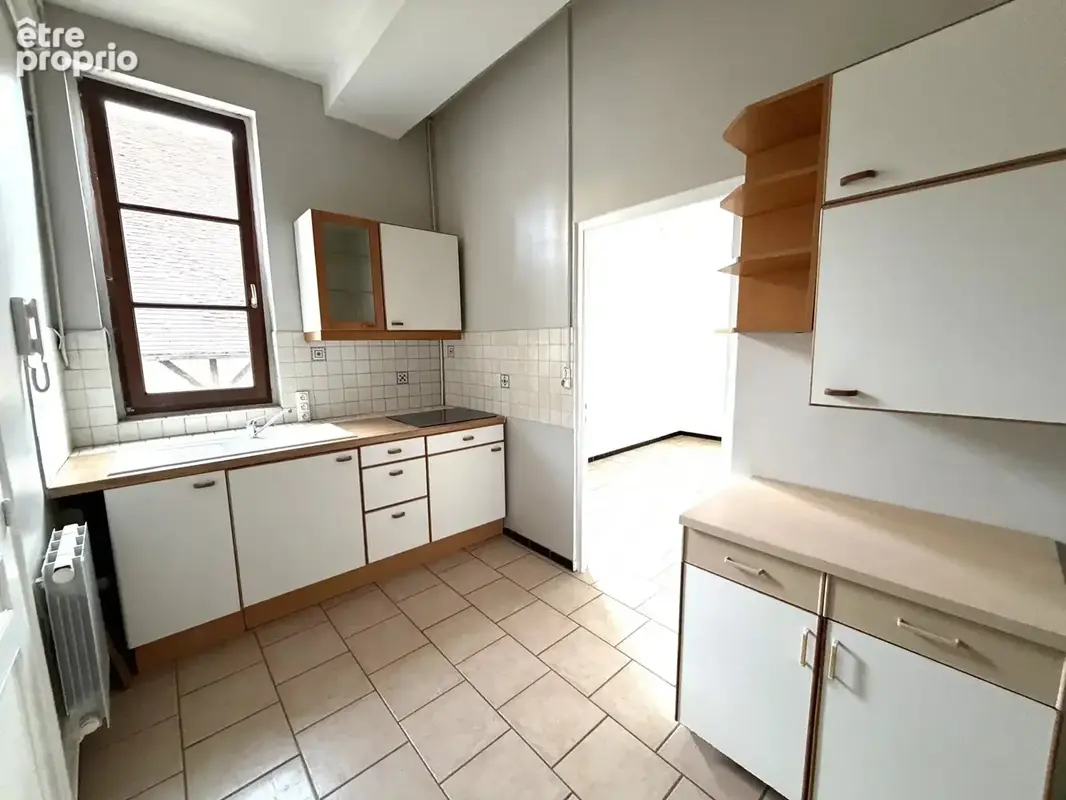 AUXERRE CENTRE-VILLE - Appartement F3 avec cave - photo 2