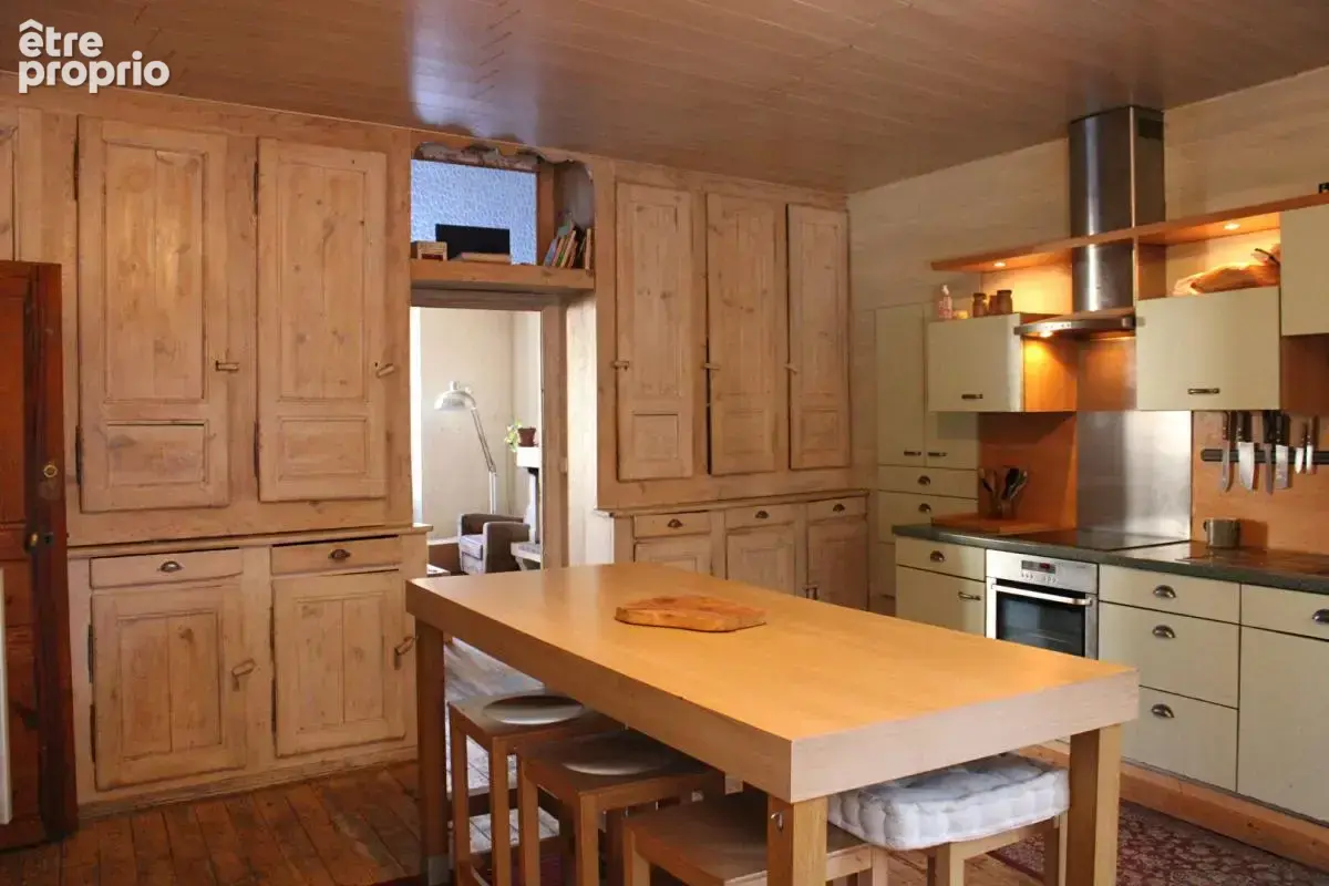 Maison  avec jardin , garage et appartement indépendant - photo 4