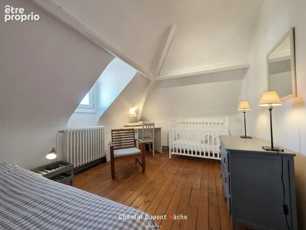 CHARTRES GRAND PRES - Somptueuse maison fin XIXème avec 8 chambres et garage ! - photo 26