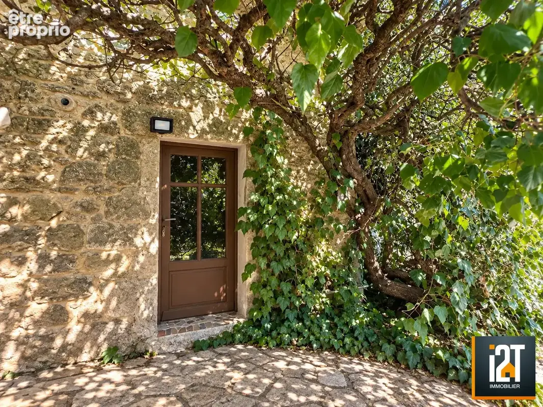 Maison 4 pièces 110 m² à vendre à Arpaillargues-Et-Aureillac (30700) - photo 9