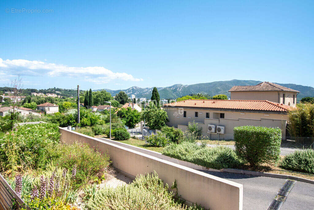 Appartement à MARSEILLE-12E