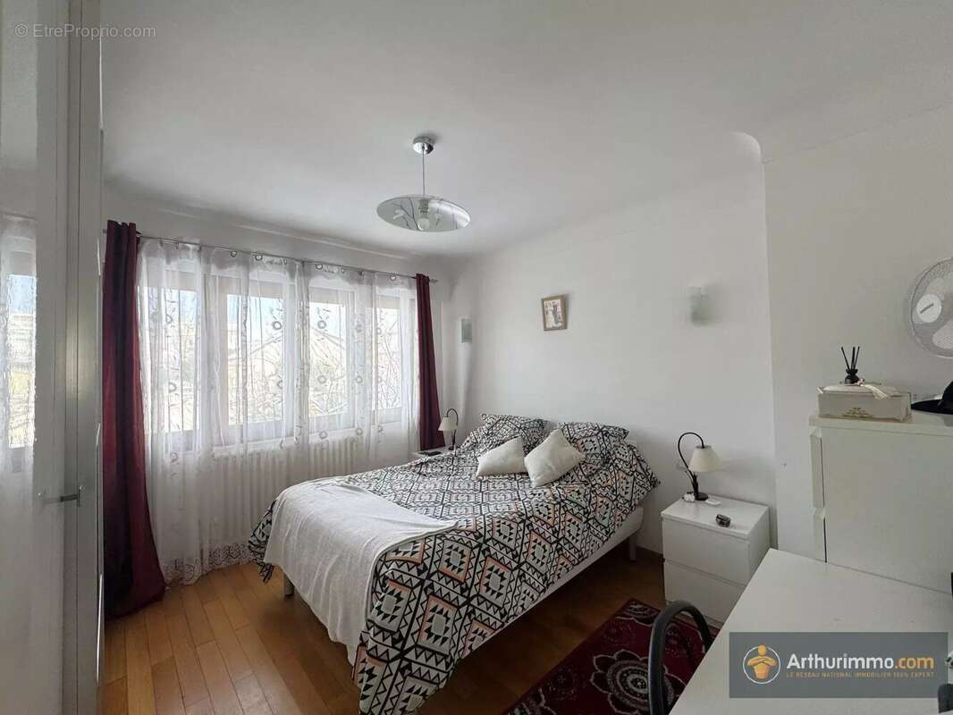 Maison à LES PAVILLONS-SOUS-BOIS