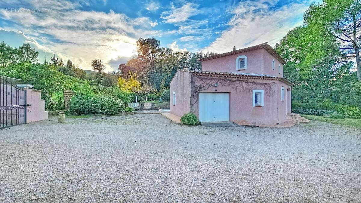 Maison à LE THORONET