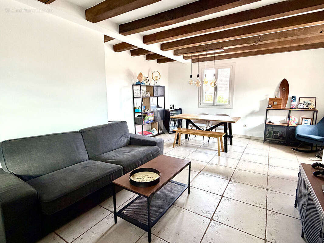 Appartement à CLAYE-SOUILLY