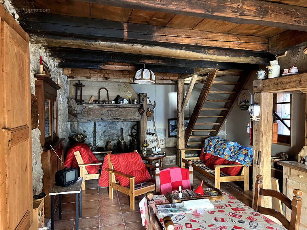 Maison à SAINT-JEOIRE