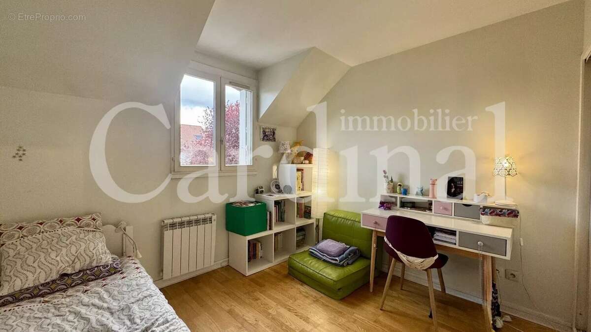 Maison à NOISY-LE-ROI