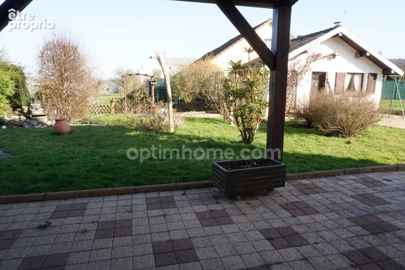Maison de 155 m² à vendre en excellent état, 4 chambres, 6 pièces et spacieux garage - photo 21