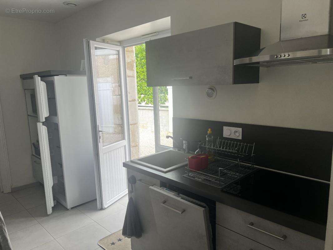 Maison 77 m² à Merigny  - photo 4