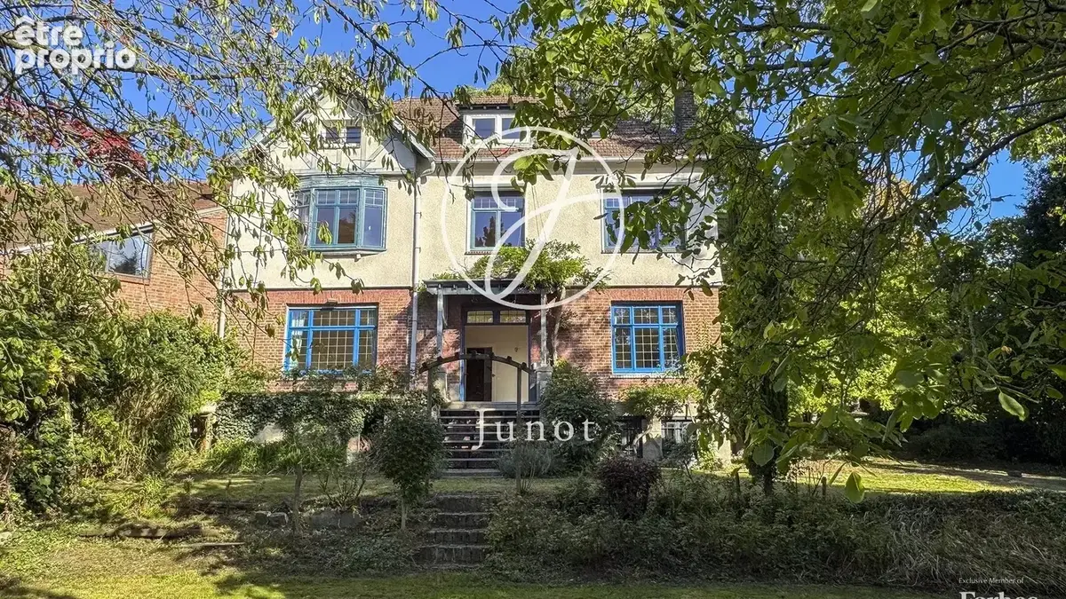 Photo Maison à Mons-En-Baroeul au prix de 890 000€