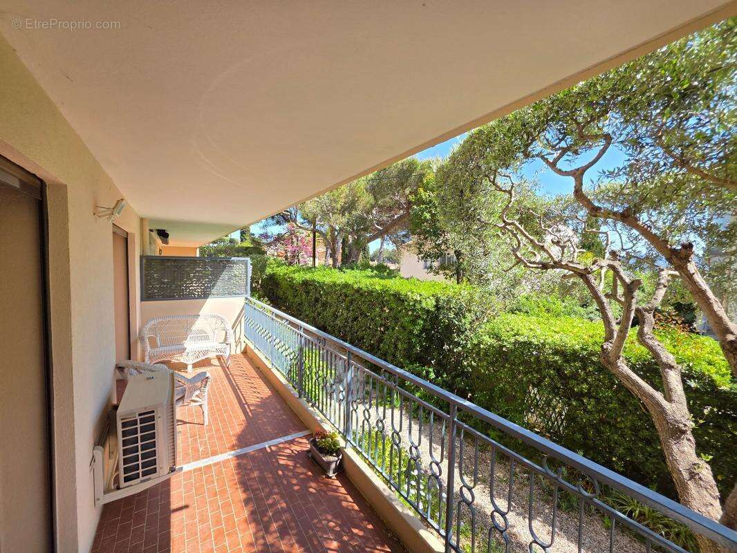 Appartement à SANARY-SUR-MER