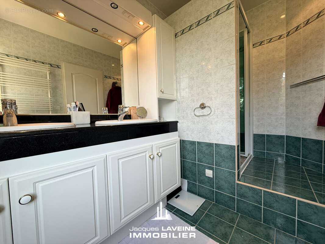 Maison à LONGEVILLE-LES-METZ