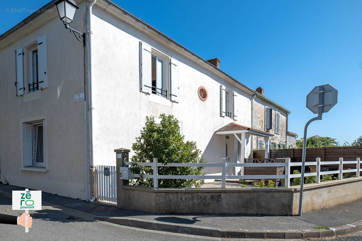 Maison de charme entièrement rénovée à Saint-Michel-en-l’Herm   Proche La Tranche-sur-Mer, Luçon et des plages - photo 16