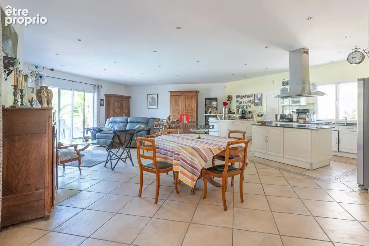 Maison 6 pièces 160 m² à vendre à Cavignac (33620) - photo 7