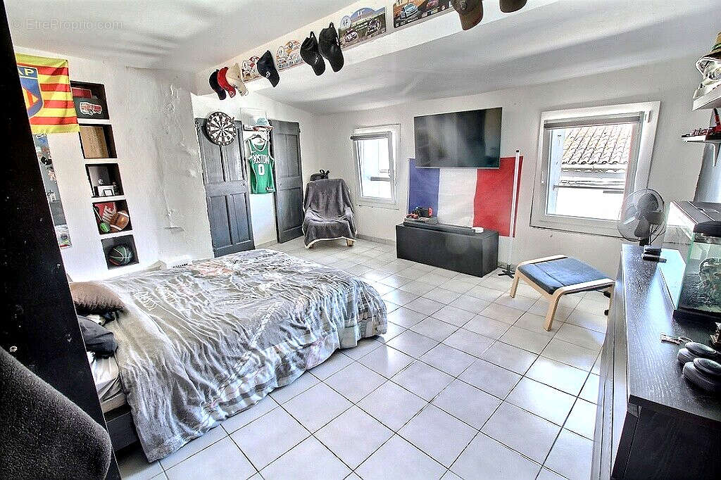 Maison à MONTEUX
