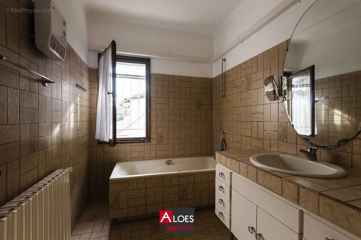 Maison à AIGUES-MORTES