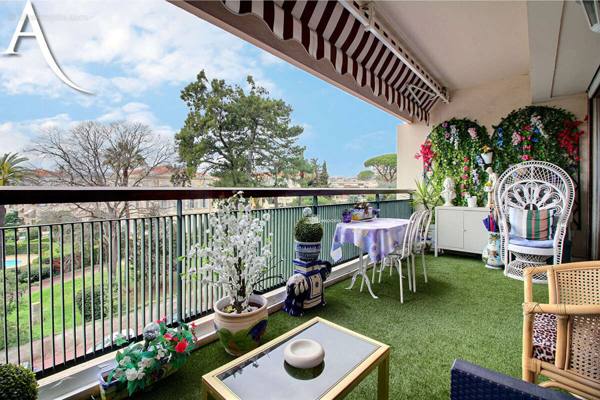 Appartement à CANNES