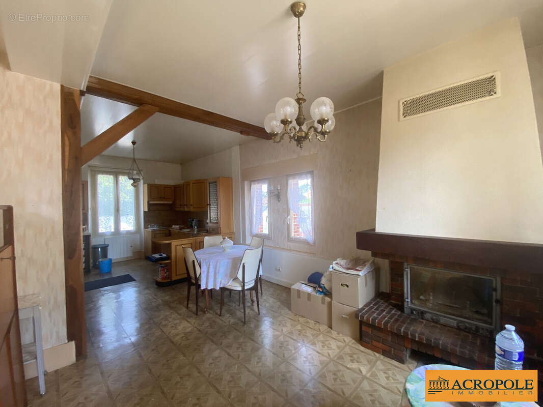 Maison 68 m² à Coullons  - photo 2