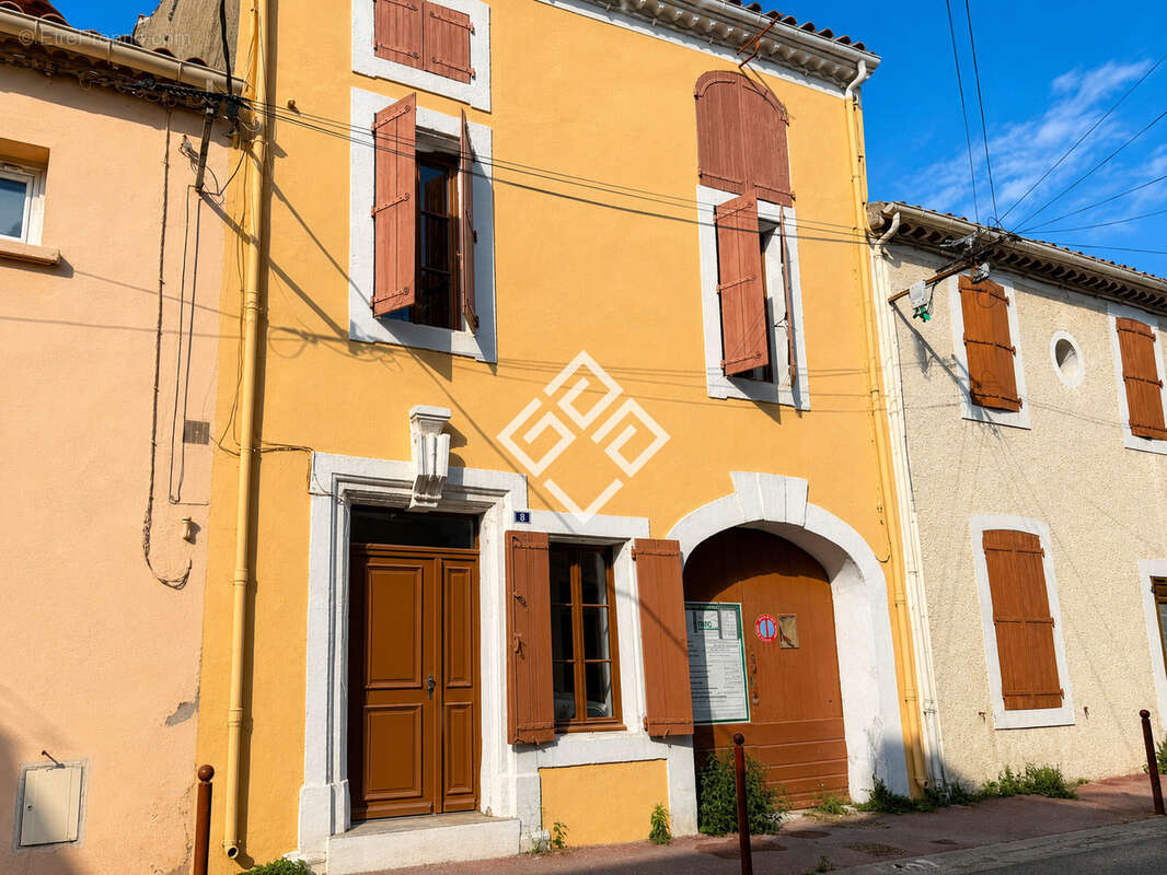 Maison à OUVEILLAN