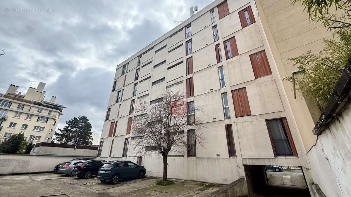 Appartement à VILLEMOMBLE