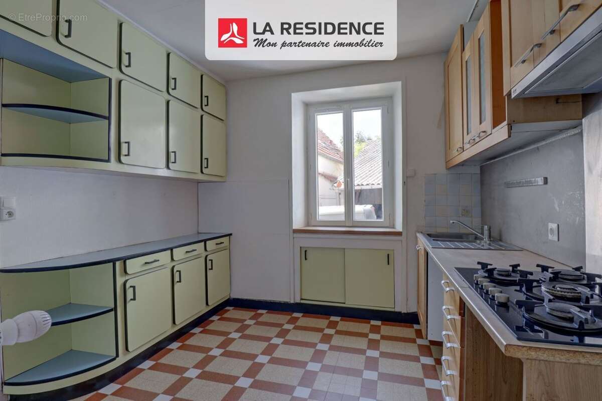 Maison à VILLIERS-SAINT-FREDERIC