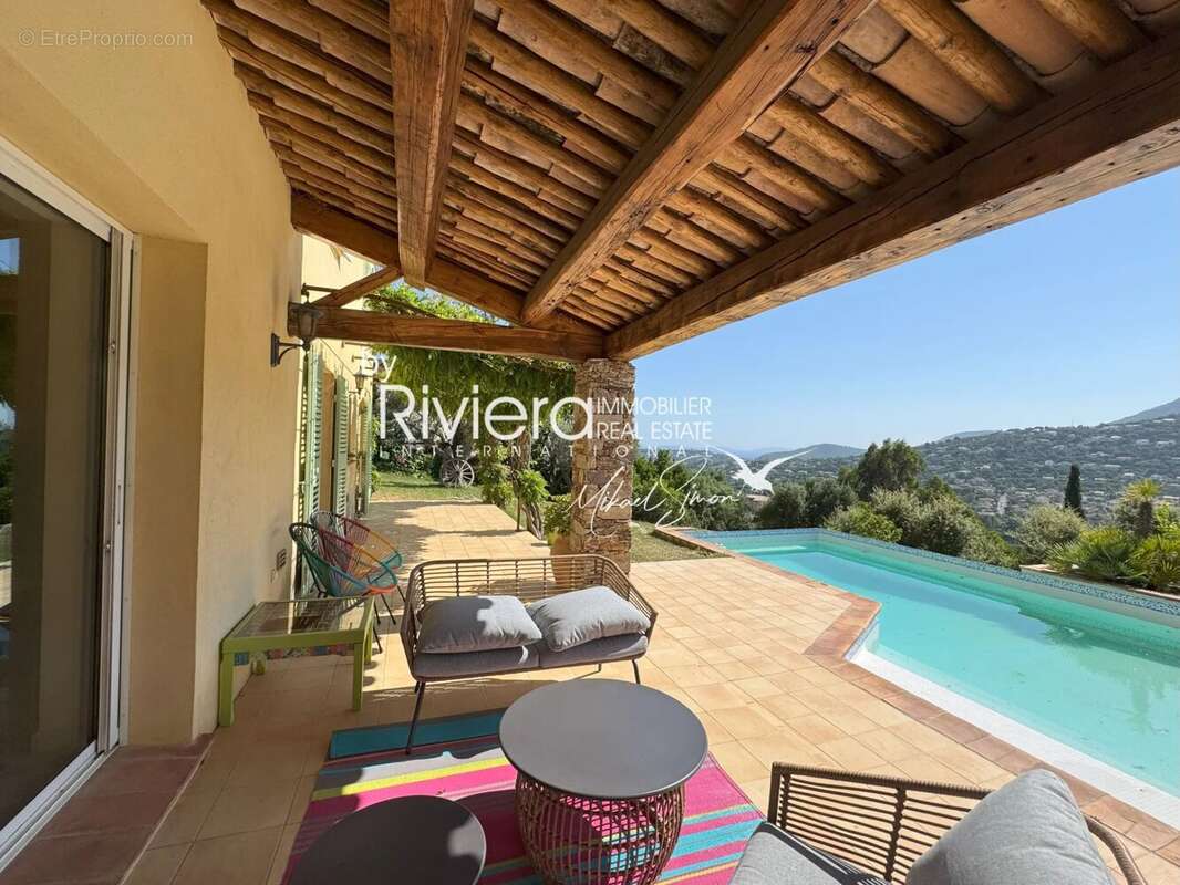 Maison à CAVALAIRE-SUR-MER