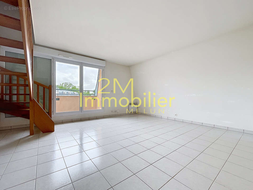 Appartement à DAMMARIE-LES-LYS