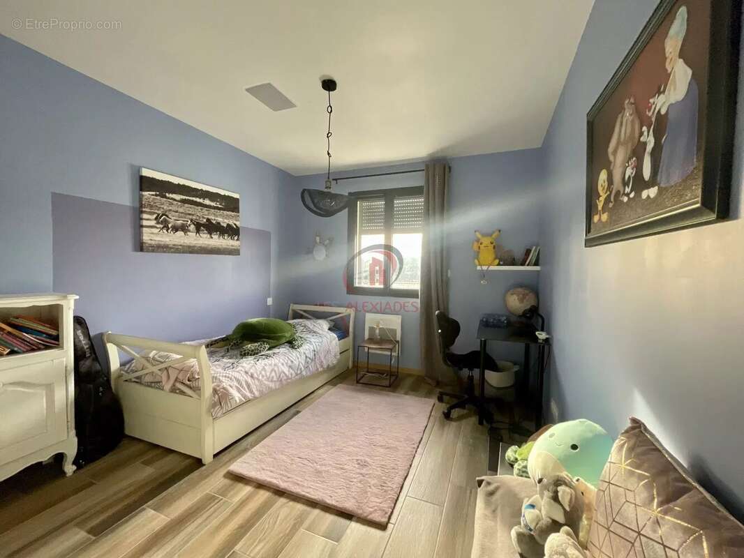 Maison à LE CASTELLET