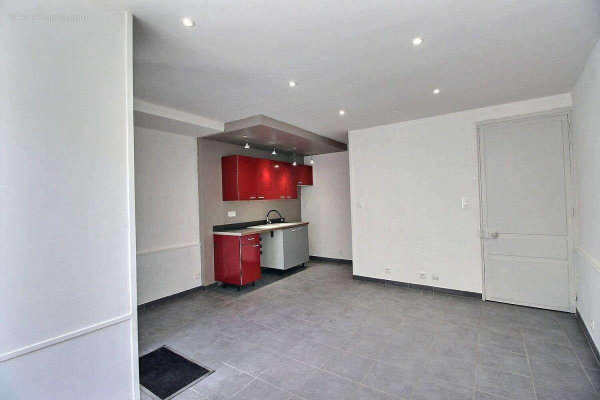 Appartement à LE PONT-DE-BEAUVOISIN