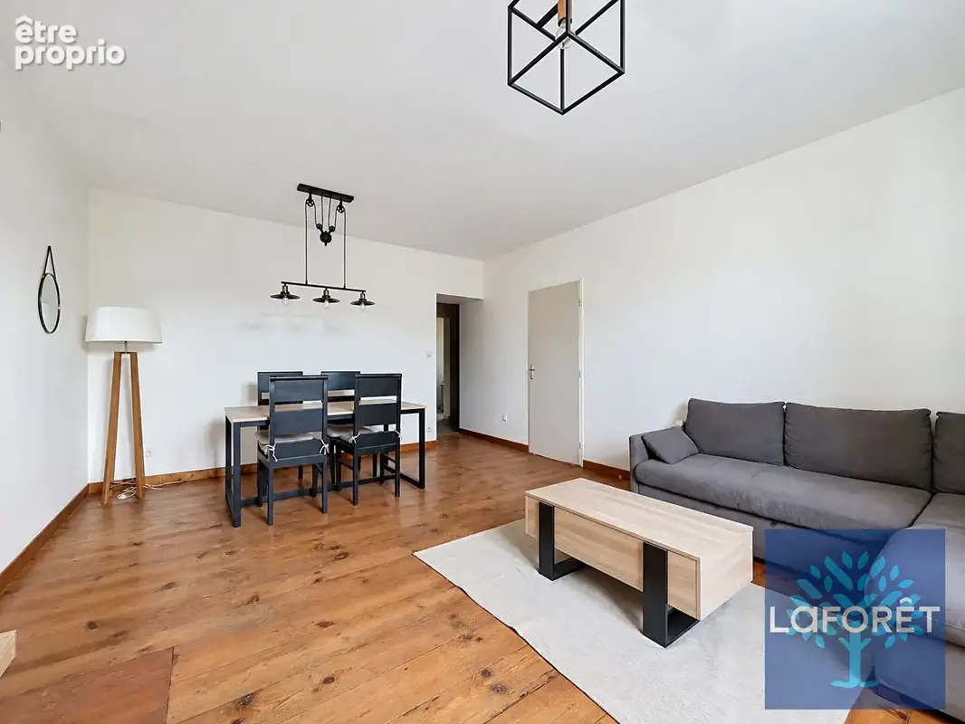 Appartement de caractère de 74 m² en plein coeur de Dax - photo 5