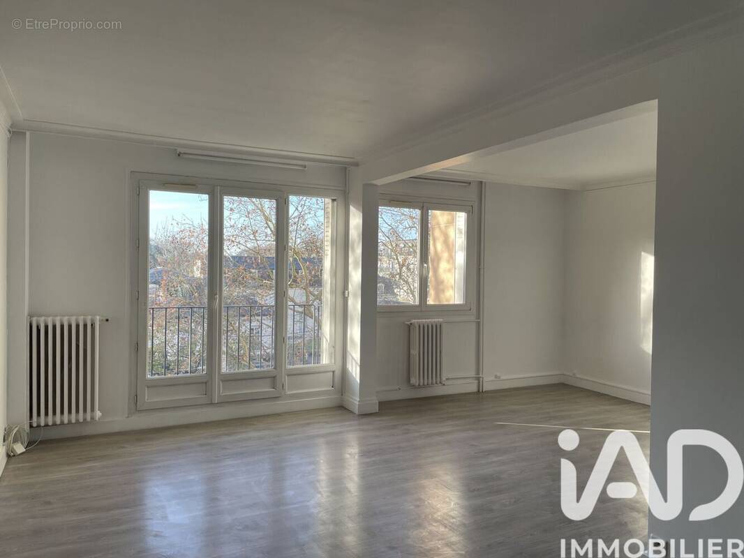 Photo 1 - Appartement à EPINAY-SUR-SEINE