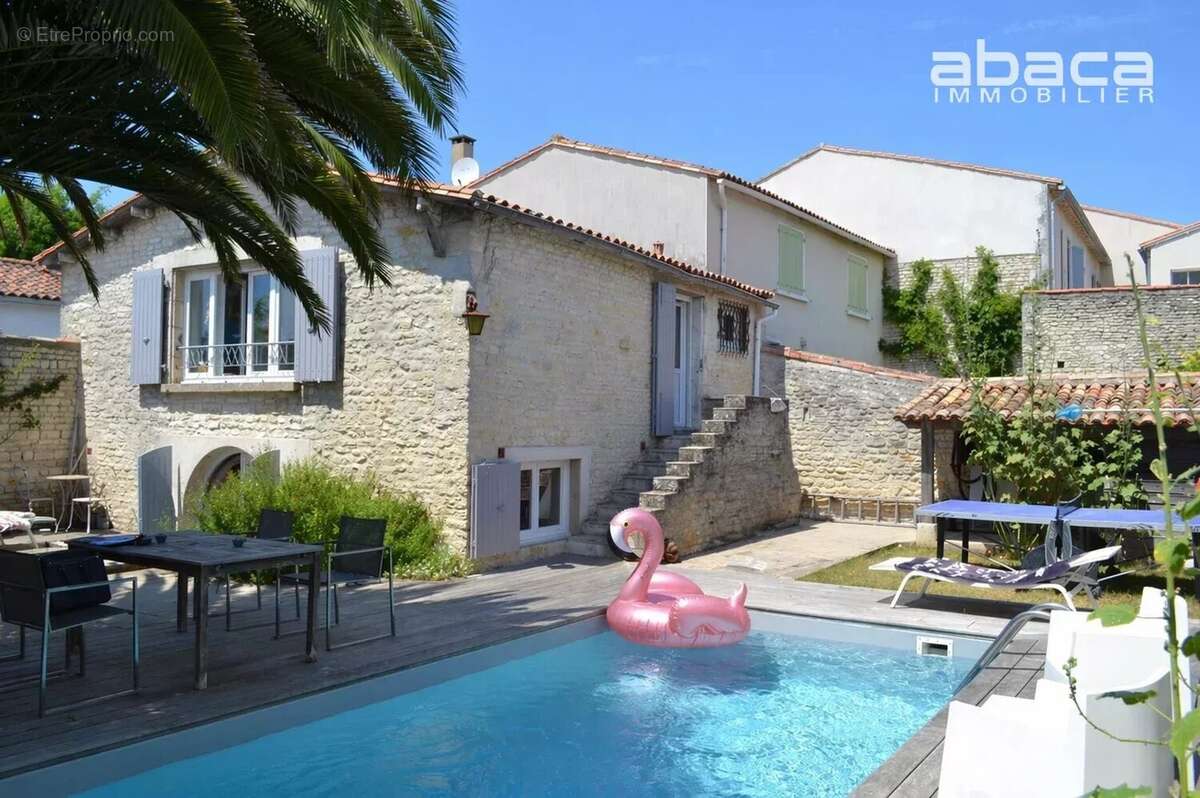 Maison à LE BOIS-PLAGE-EN-RE
